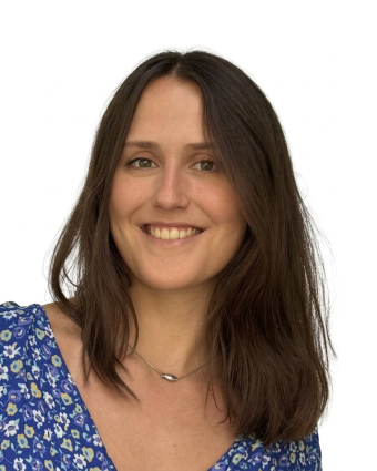 Dr. Isabel Bovré